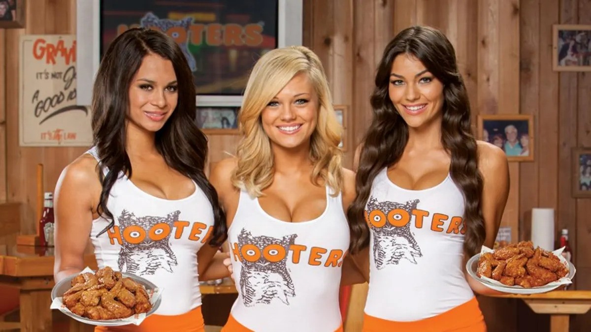 hooters